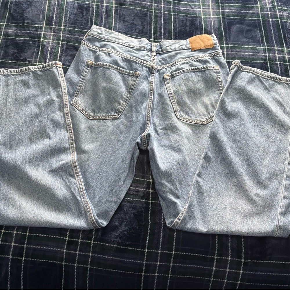 Aeropostale mid wash high rise baggy jeans - Picture 5 of 6